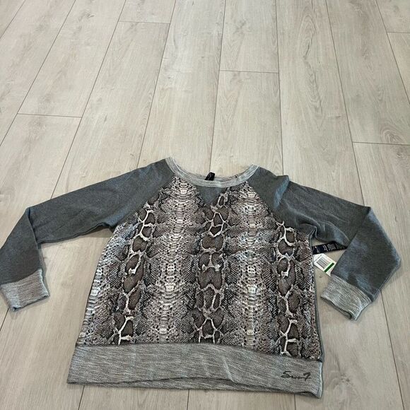 SEVENZ | Women's Gray Snakeskin Print Long Sleeve Sweater Sz L - Picture 1 of 8